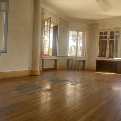 Appartement 4 pièces 158000 €