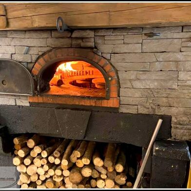 Commerce 40 pièces 137500 €