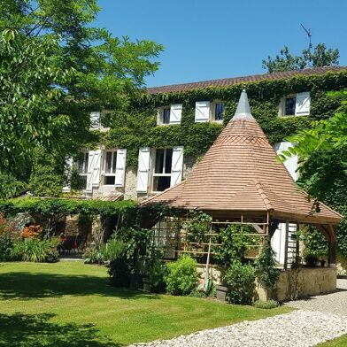 Maison 8 pièces 585000 €