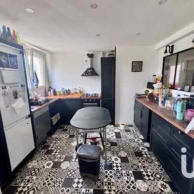 Appartement 3 pièces 144500 €