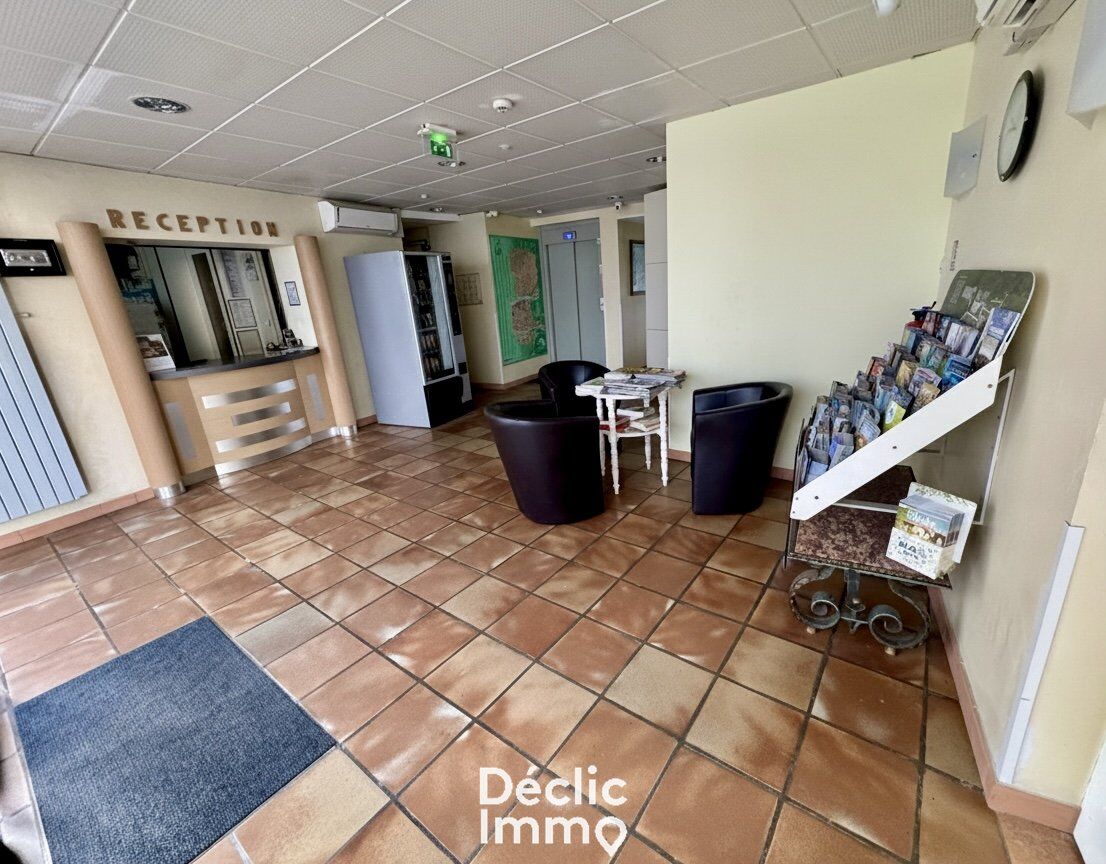  Hôtel 30 pièces 600 m²