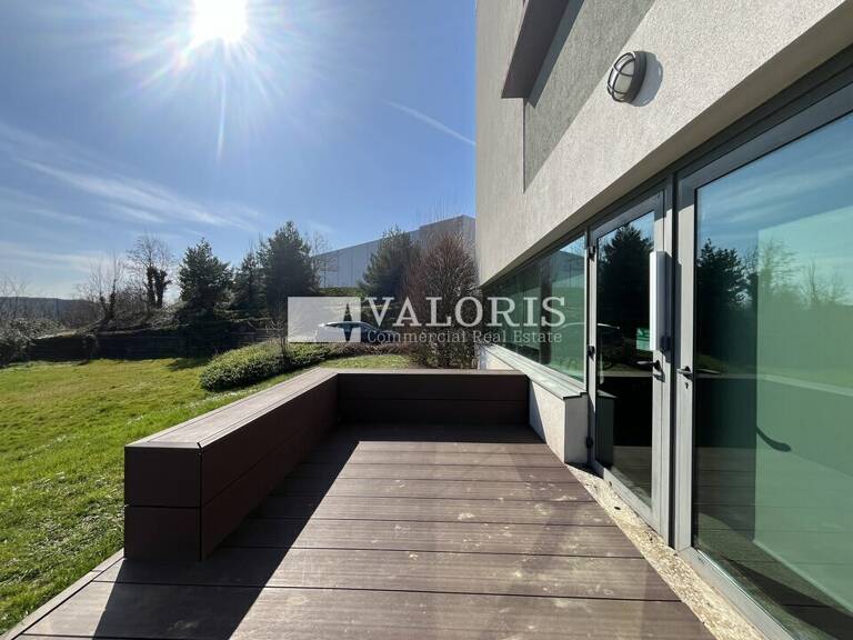 BUREAUX à LOUER — photo 1