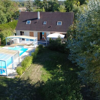 Maison 8 pièces 299900 €