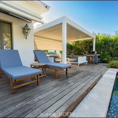 Maison 11 pièces 11900000 €