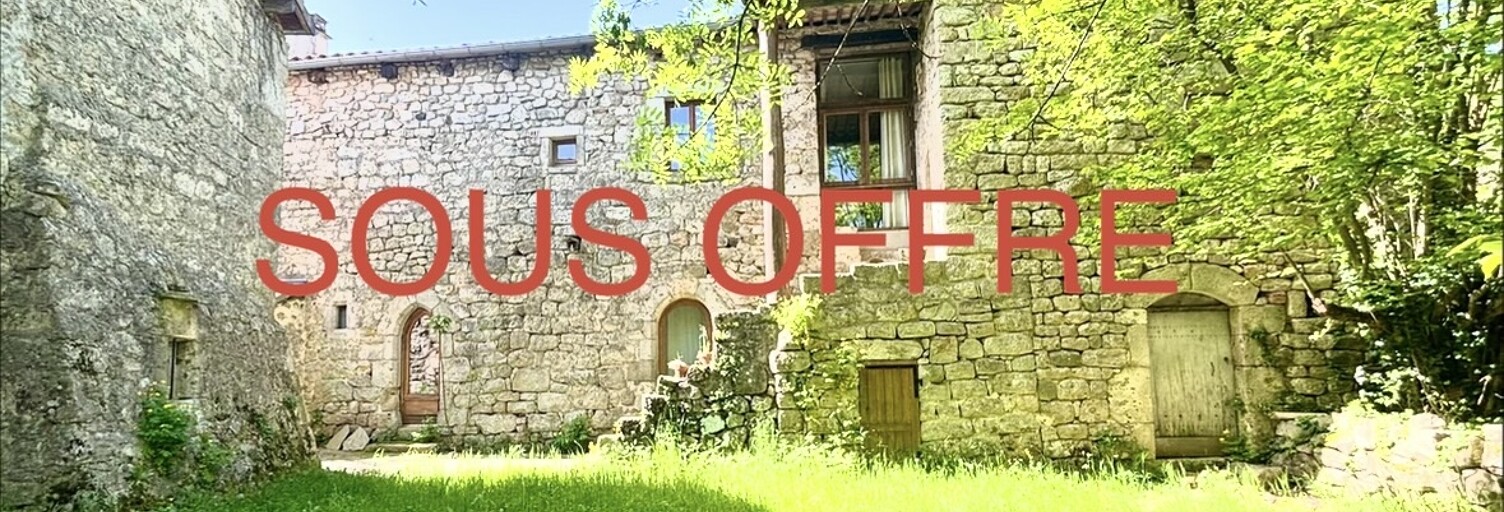 Maison 7 Pièces 210 m² à vendre à Vallées-d'Antraigues-Asperjoc (07530)