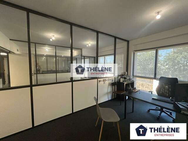 BUREAUX à VENDRE — photo du bien
