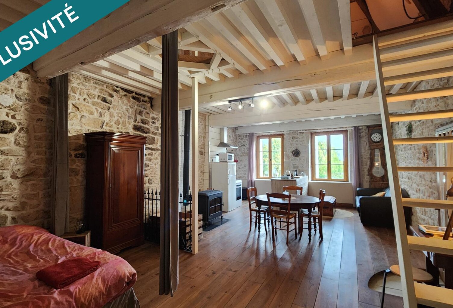 Un bijou immobilier alliant cachet, confort et potentiel d'extension clé en main — photo 1