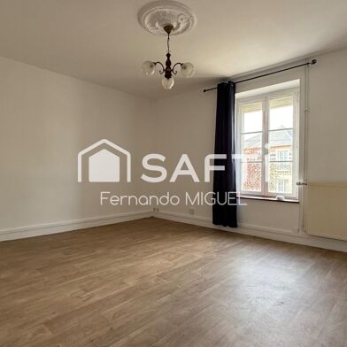 Appartement 4 pièces 106000 €