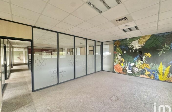 Vente Murs commerciaux 941 m&sup2; — photo 4