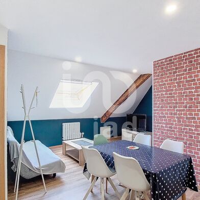 Appartement 3 pièces 750 €