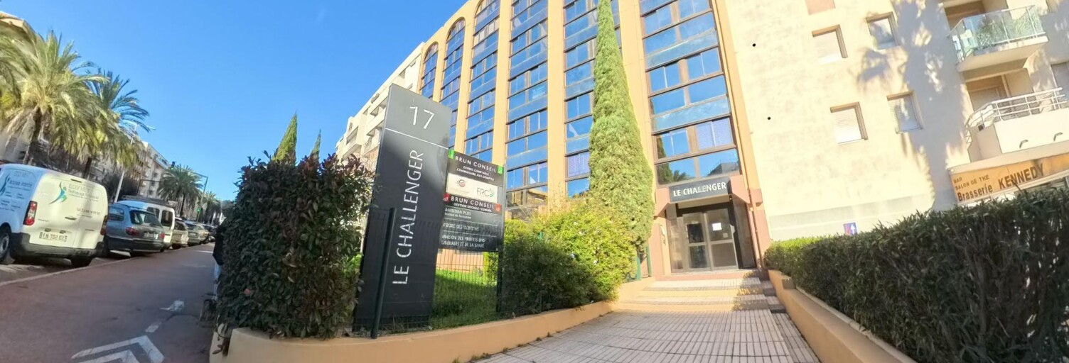 Commerce  115 m² à vendre à Perpignan (66100)