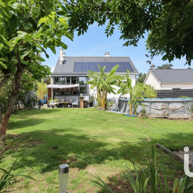 Maison 7 pièces 299990 €