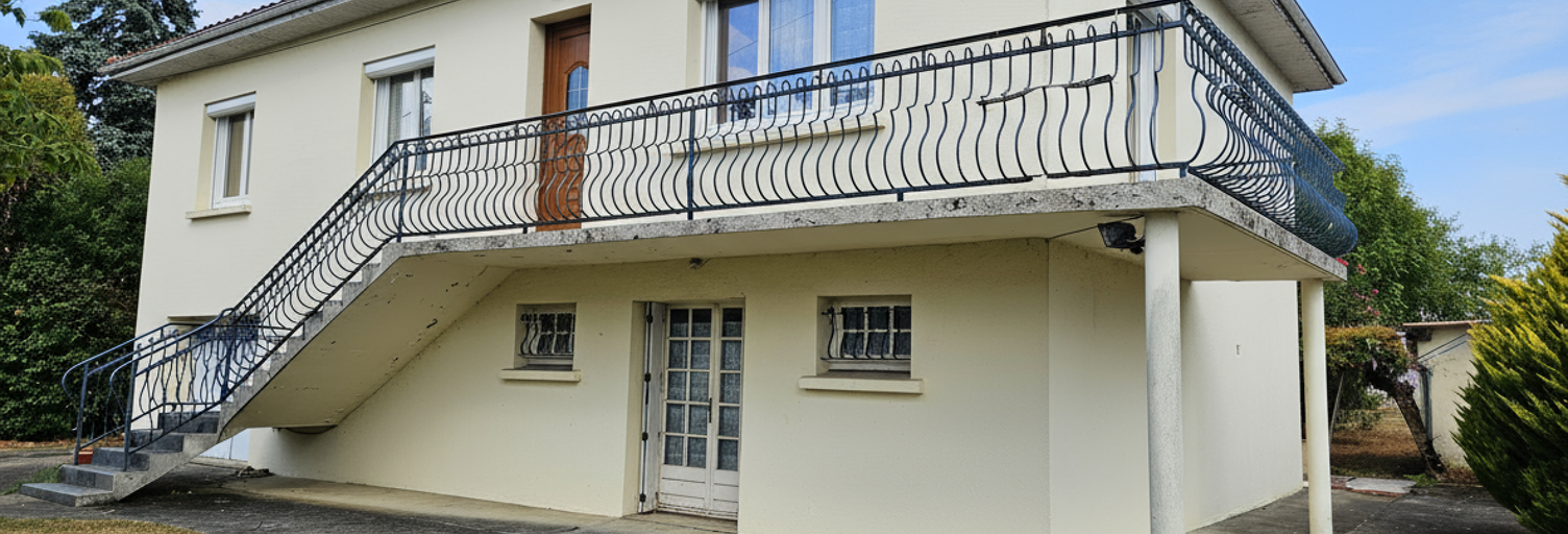 Maison 8 Pièces 158 m² à vendre à Jonzac (17500)