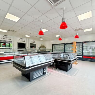 Commerce  235000 €