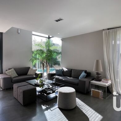 Maison 7 pièces 838000 €