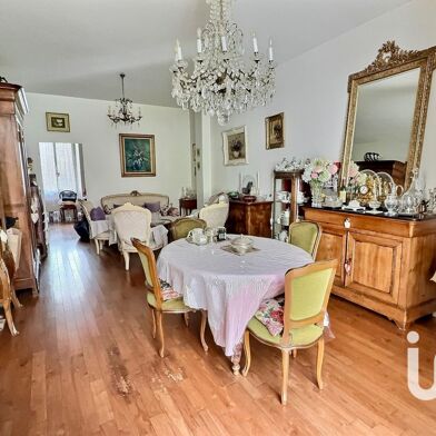 Appartement 4 pièces 528000 €