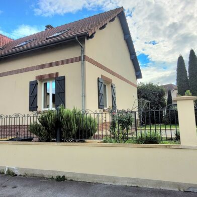 Maison 7 pièces 300000 €