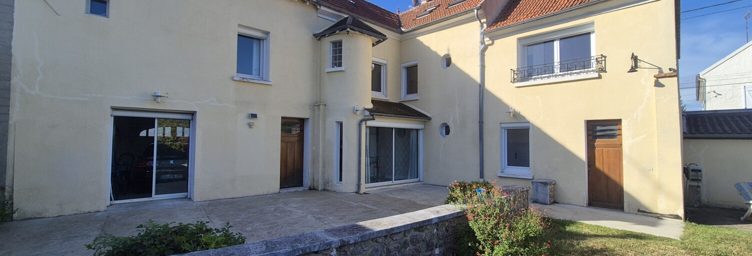 Maison 8 Pièces 267 m² à vendre à Varreddes (77910)