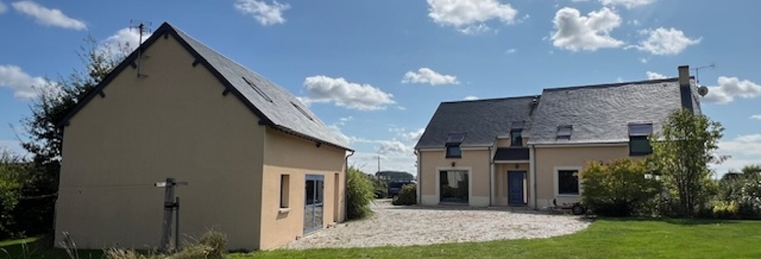 Maison 7 Pièces 204 m² à vendre à Mortagne-au-Perche (61400)