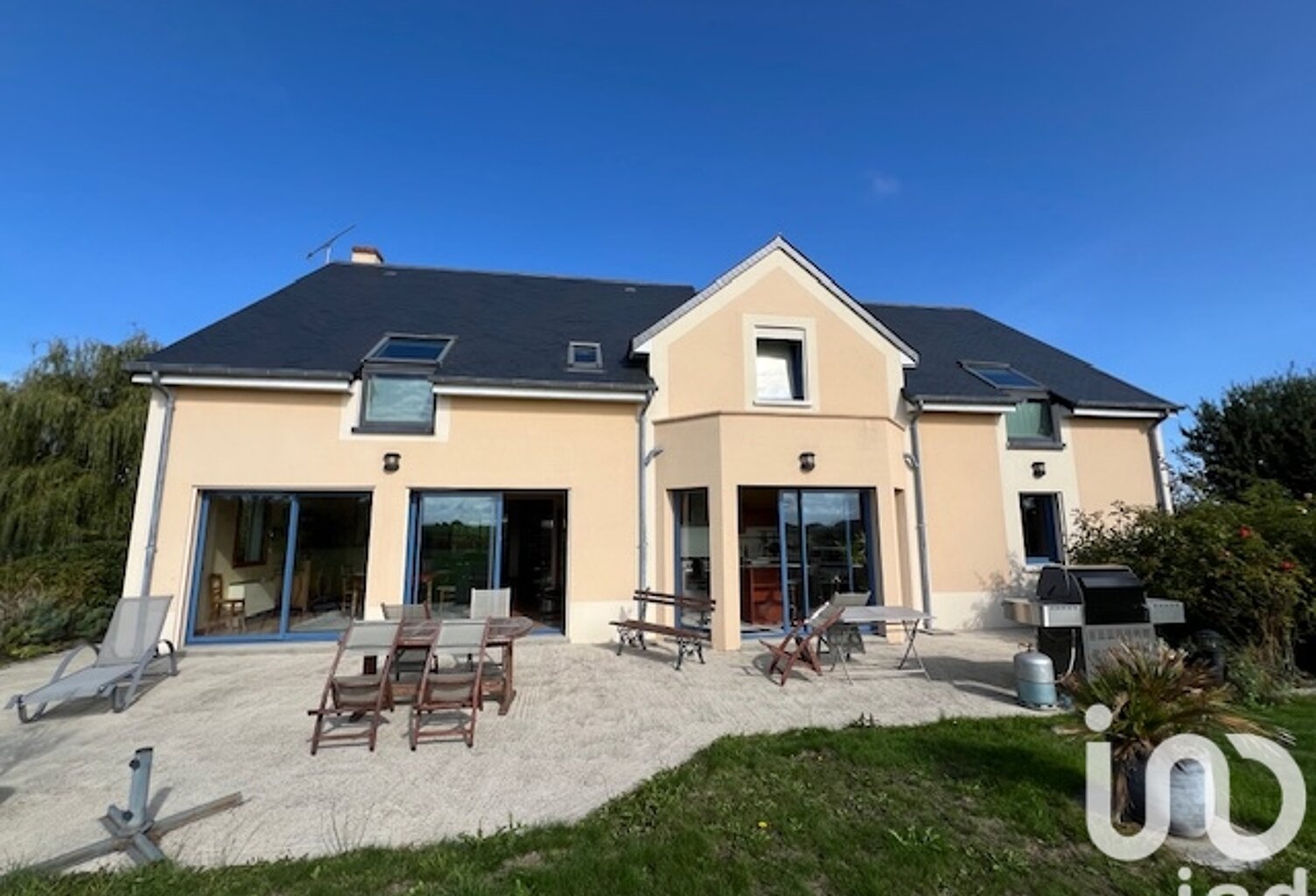 Vente Maison/villa 7 pièces — photo 1