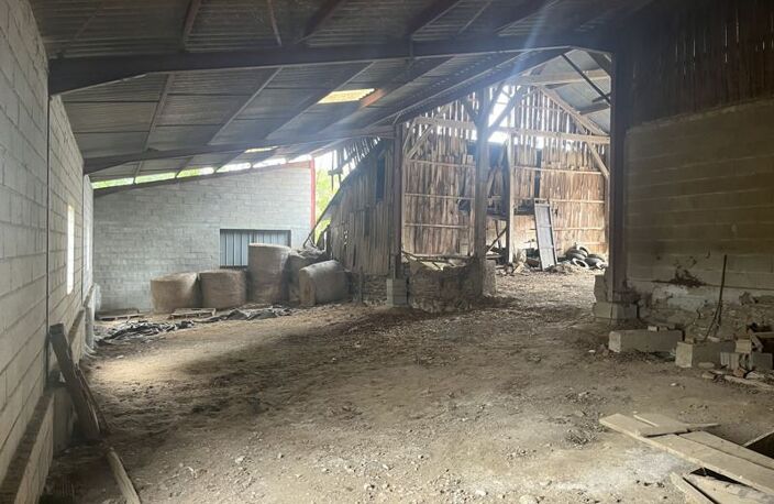 Ferme (tte) de 5 pièces principales — photo 3