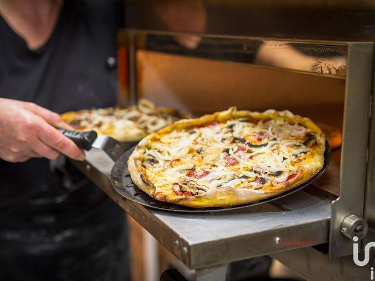 Vente Pizzeria 140 m&sup2; — photo 1
