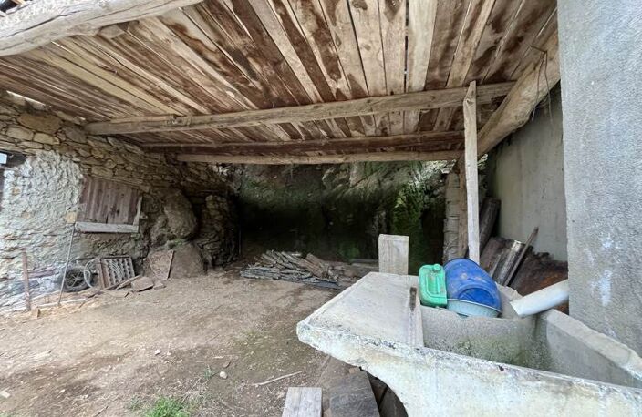Maison en pierre de 2 pièces principales — photo 4