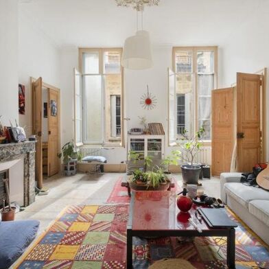 Appartement 4 pièces 406536 €