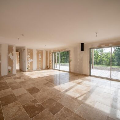 Maison 6 pièces 324054 €