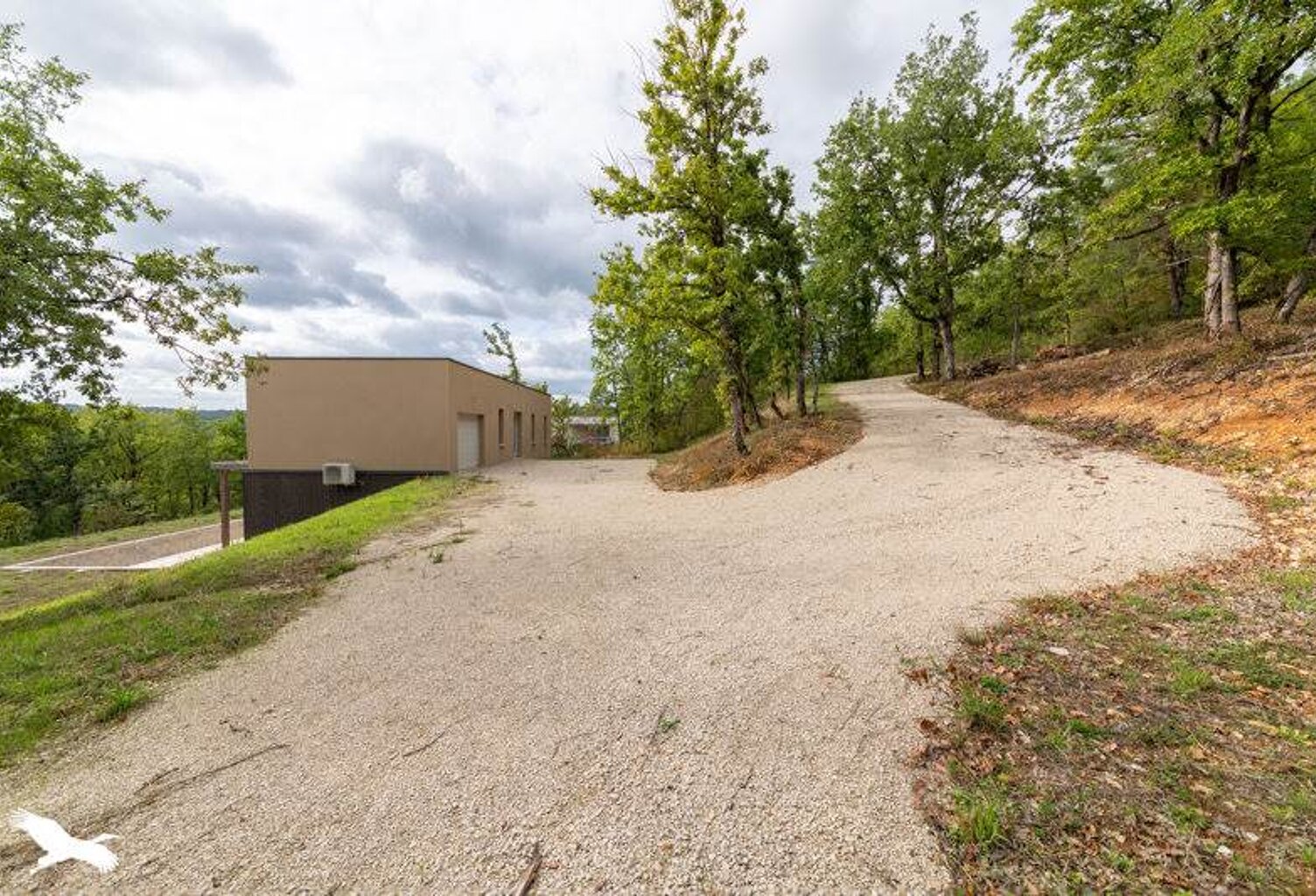 Vente maison 6 pièces 124 m² Puy-l'Évêque (46700) — photo 1