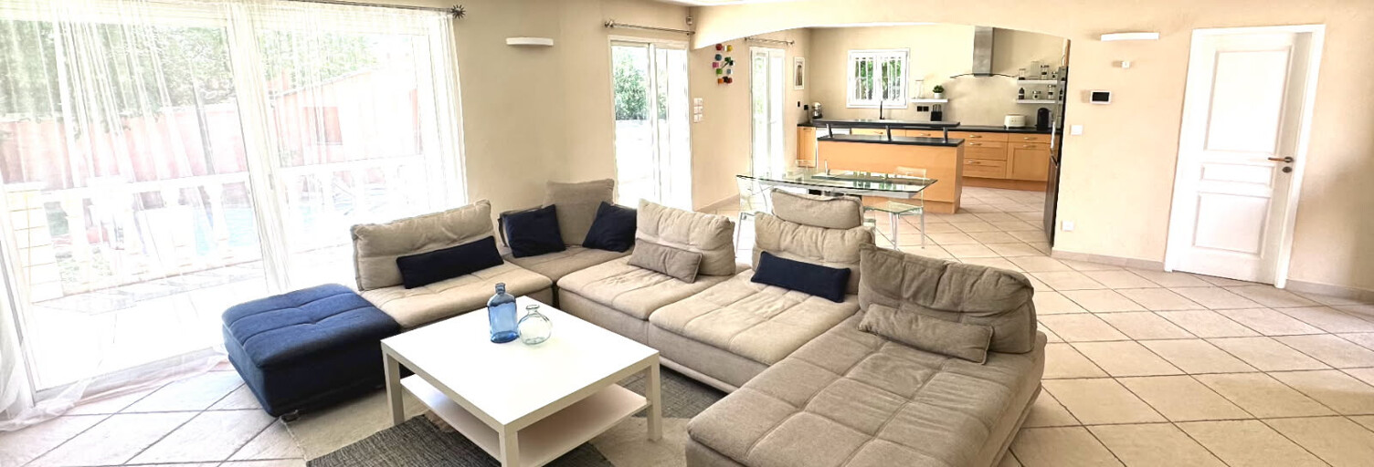 Maison 7 Pièces 183 m² à vendre à Cuers (83390)