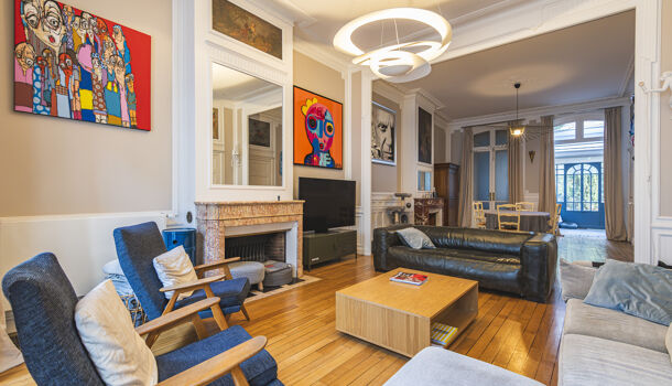 Villa / Maison 11 pièces  à vendre Reims 51100