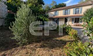 Maison 6 Pièces 120 m² à vendre à Chalais (86200)