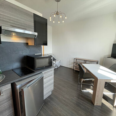 Appartement 1 pièces 390 €