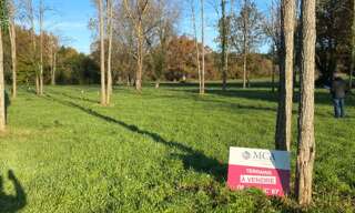 Terrain  890 m² à vendre à Vertheuil (33180)