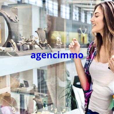 Commerce  109800 €