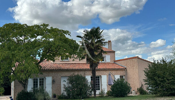 Villa / Maison 7 pièces  à vendre Échillais 17620