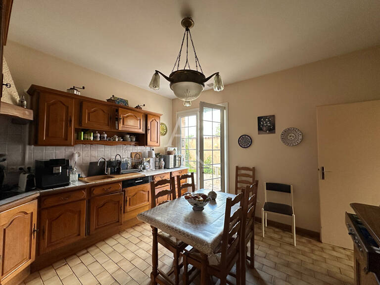 Estuaire de la Charente - Proche Rochefort - Maison 7 pièce(s) 174.85 m2 — photo 1