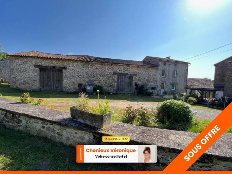 Ancien corps de ferme à vendre SAINT-PARDOUX-LE-LAC (87) — photo 1