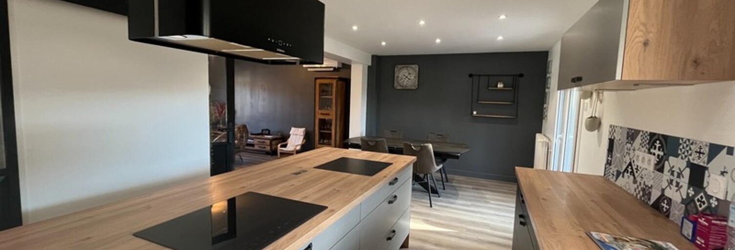 Maison 9 Pièces 175 m² à vendre à Chevigny-Saint-Sauveur (21800)