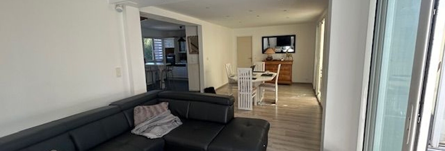 Maison 6 Pièces 135 m² à vendre à Saint-Martin-des-Champs (29600)