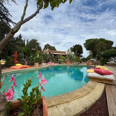 Maison 10 pièces 998000 €