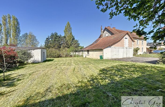 Vaas (72500) - Propriété de Charme 1910 de 175 m² + Maison d'amis, 7 Pièces, Terrain de 1260 m², Idéale Résidence Principale ou Secondaire — photo 4