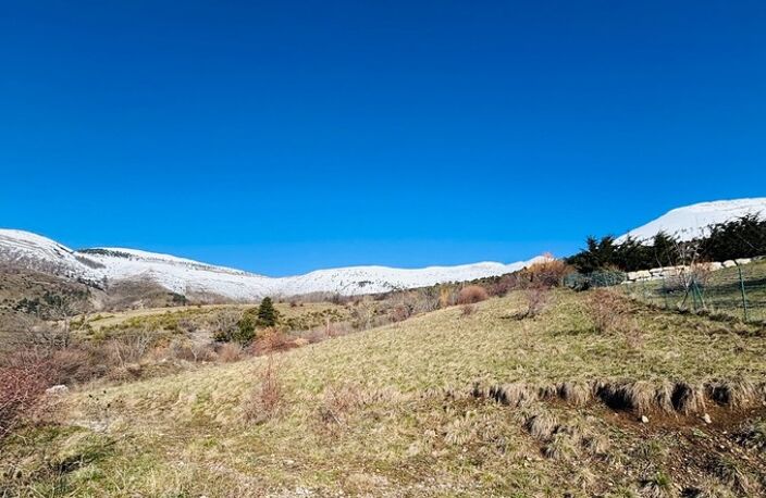 Terrain à vendre de 2 423 m² ! — photo 3
