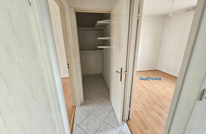 Appartement avec place de parking attitrée à AULNAY SOUS BOIS (93) — photo 5