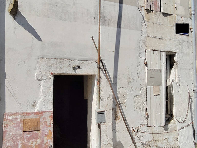 Maison à vendre 4 pièces 94m2 à rénover GEMOZAC (17) — photo 1