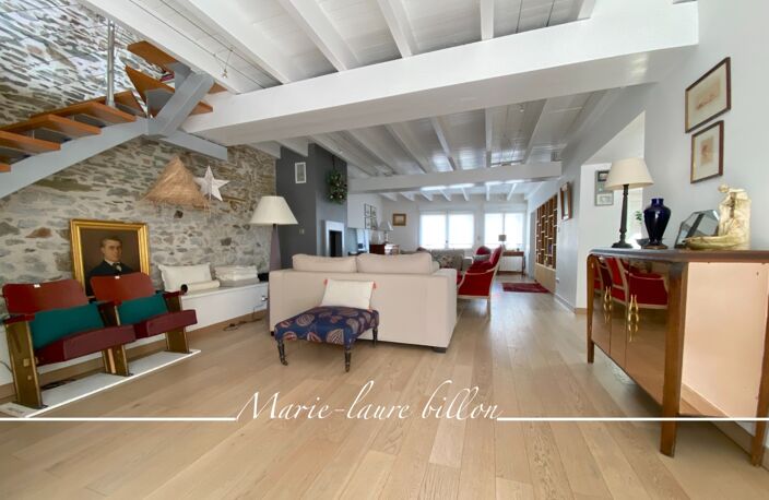 Maison de type 6 à vendre sur SAINT GILLES CROIX DE VIE (85), Maison de ville avec terrasse et garage — photo 2