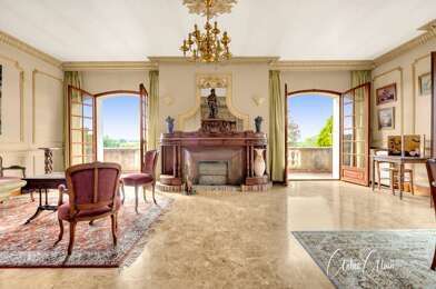 Maison 10 pièces 599000 €