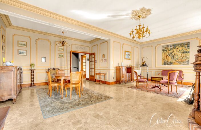 maison de caractère de 283 m² avec dépendances et fort potentiel sur plus de 9 000 m² de terrain — photo 3