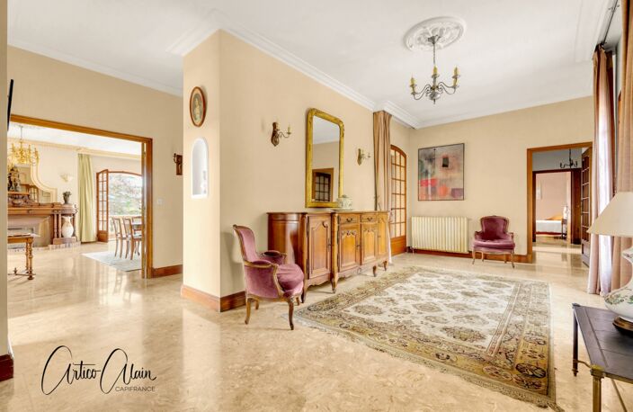 maison de caractère de 283 m² avec dépendances et fort potentiel sur plus de 9 000 m² de terrain — photo 4